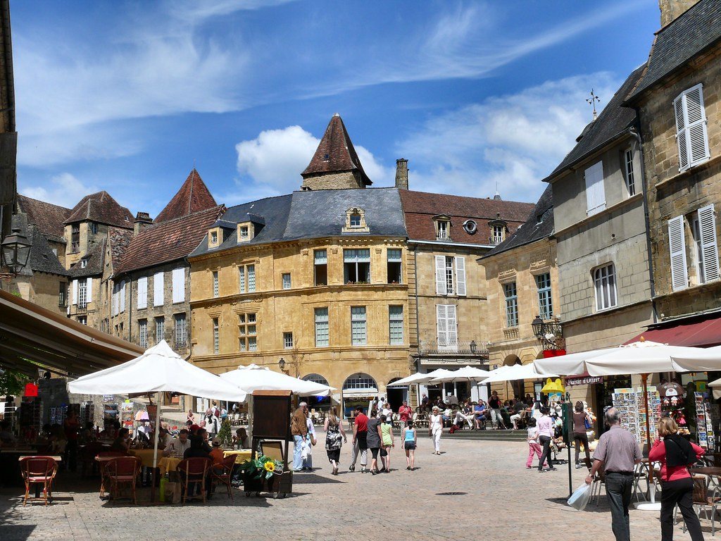 Sarlat-la-Canéda cityscape