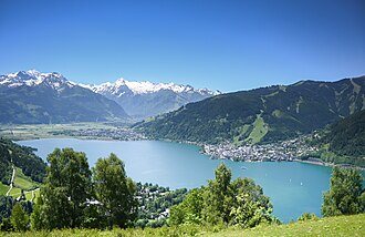 Zell am See cityscape
